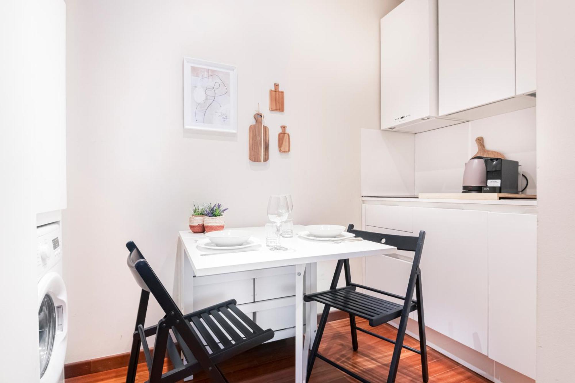 Fully Furnished Flat Arco Della Pace By Easylife Milán