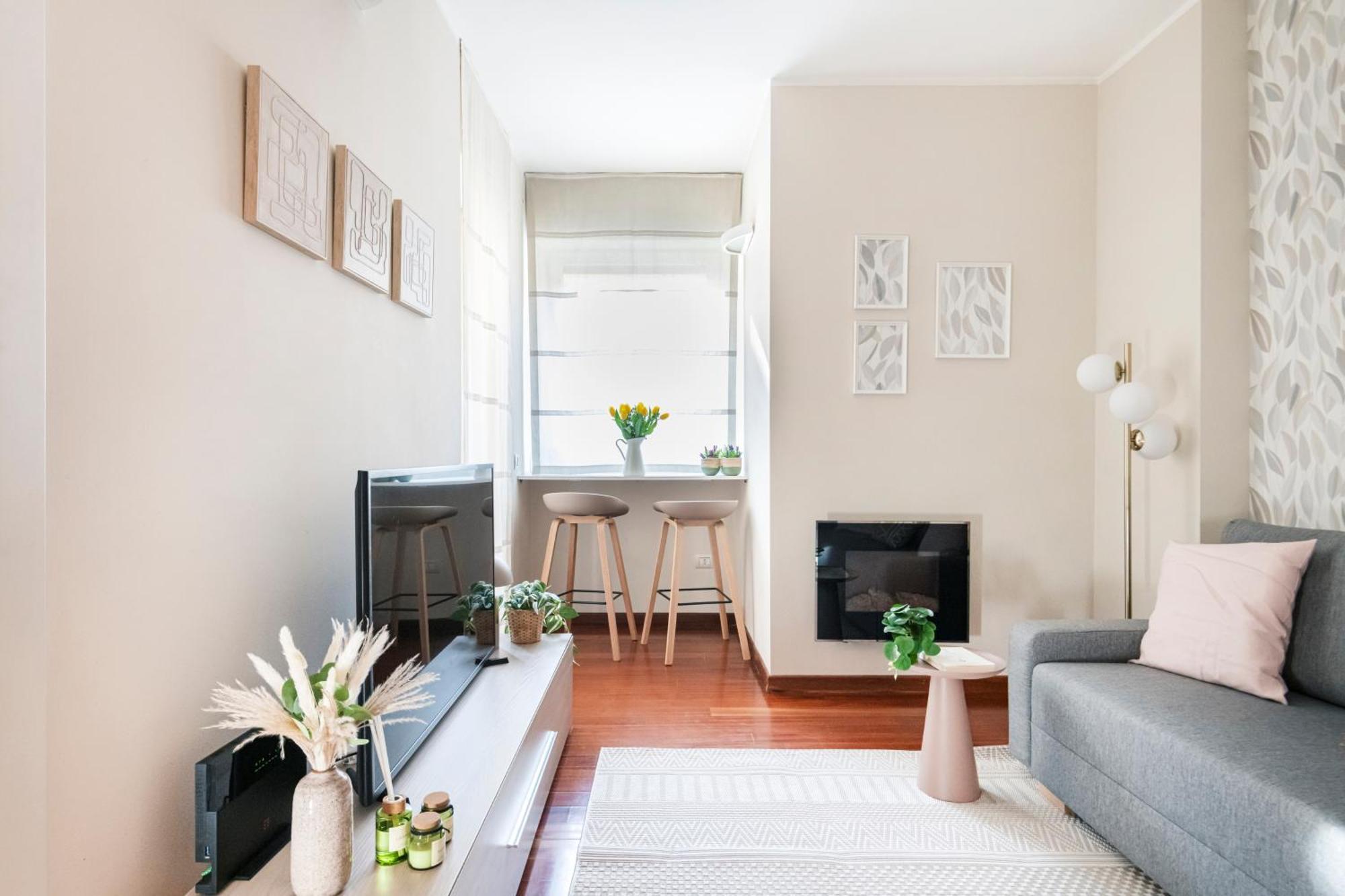 Fully Furnished Flat Arco Della Pace By Easylife Apartment Milan